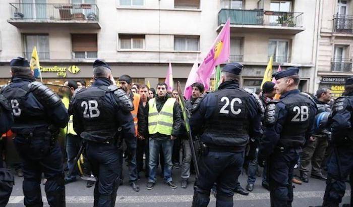 manifestazione-della-comunita-curda-a-parigi